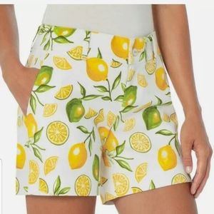 Isaac Mizrahi lemon citrus shorts with pockets sz4